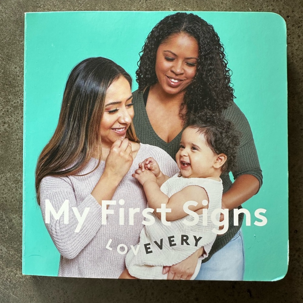 Lovevery My First Signs Book